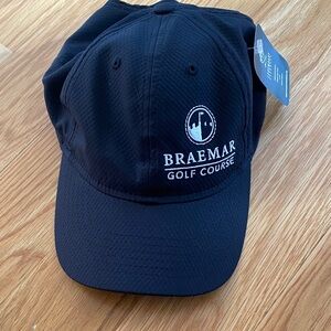 NWT Braemar Golf Course Black Cap